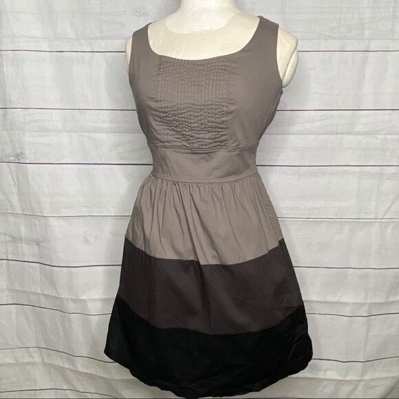 BeBop Dresses & Skirts - Bebop color block dress small rouched sleeveless